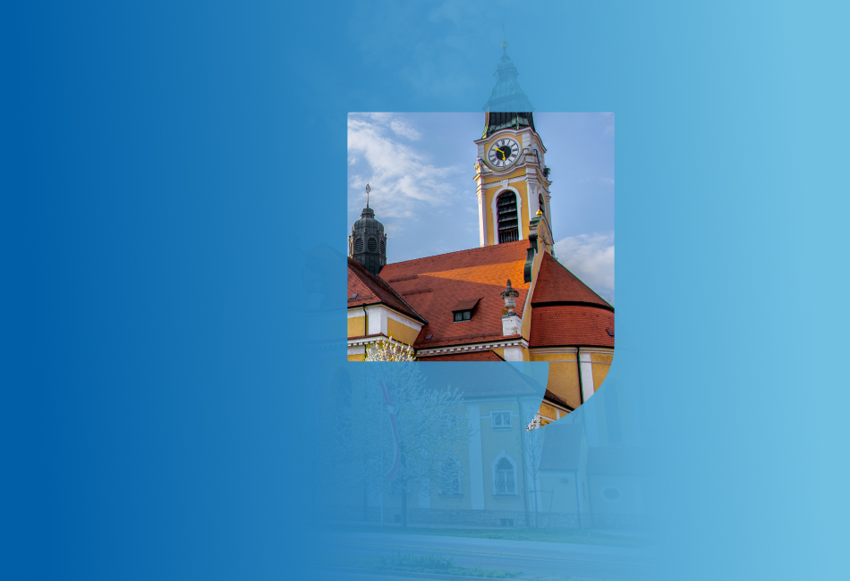 Luftbild von Regensburg mit verbindenden Lichtblitzen zwischen den Häusern, die Internetverbinudngen symbolisieren.