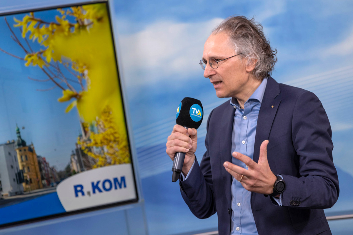 R-KOM Geschäftsführer Alfred Rauscher bei der Pressekonferenz